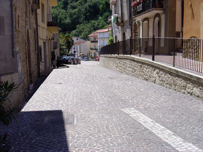 Dettaglio di una via riqualificata