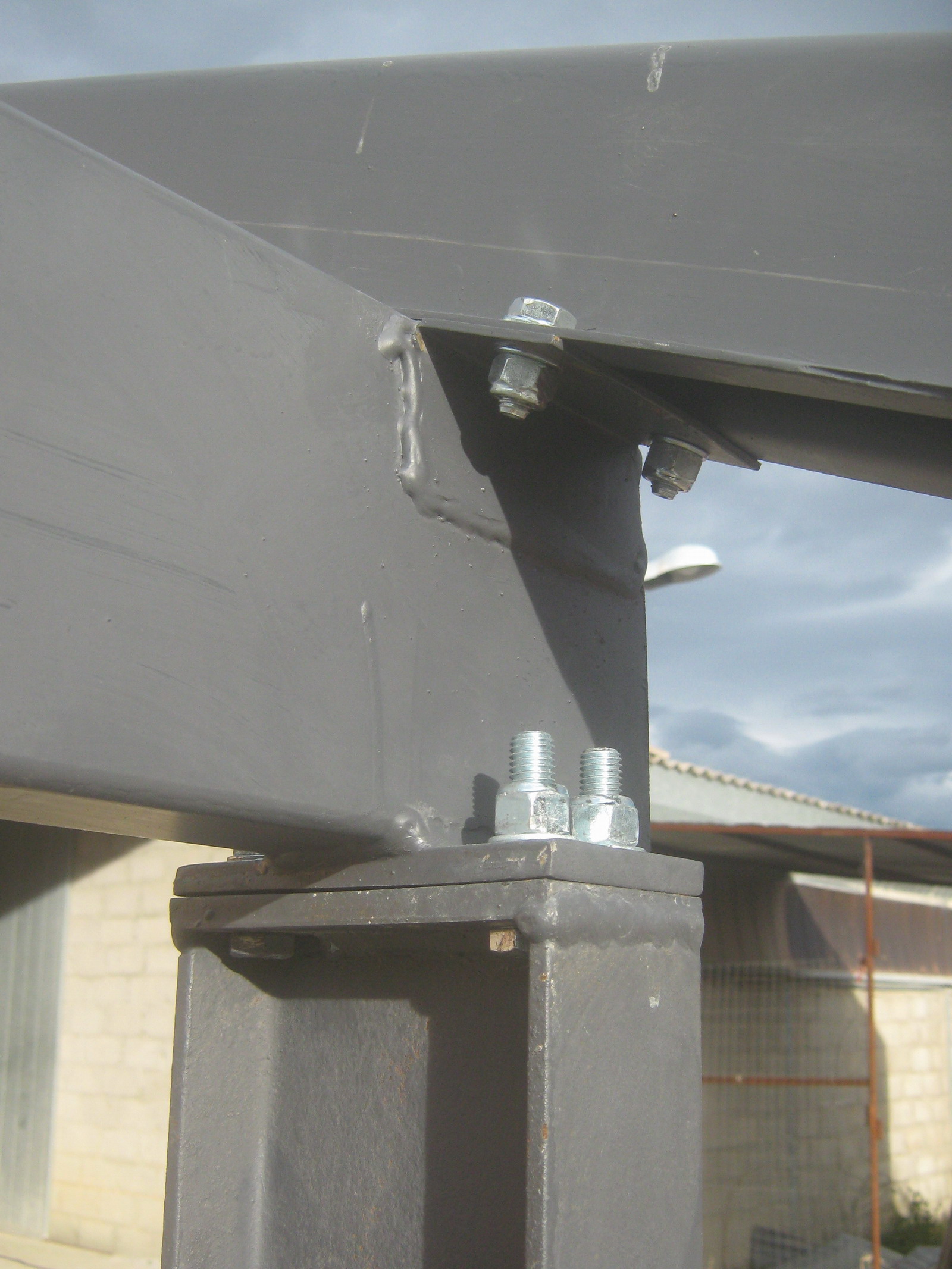 Impianto FV 10 Kwp - Camillo 2 (Pensilina)