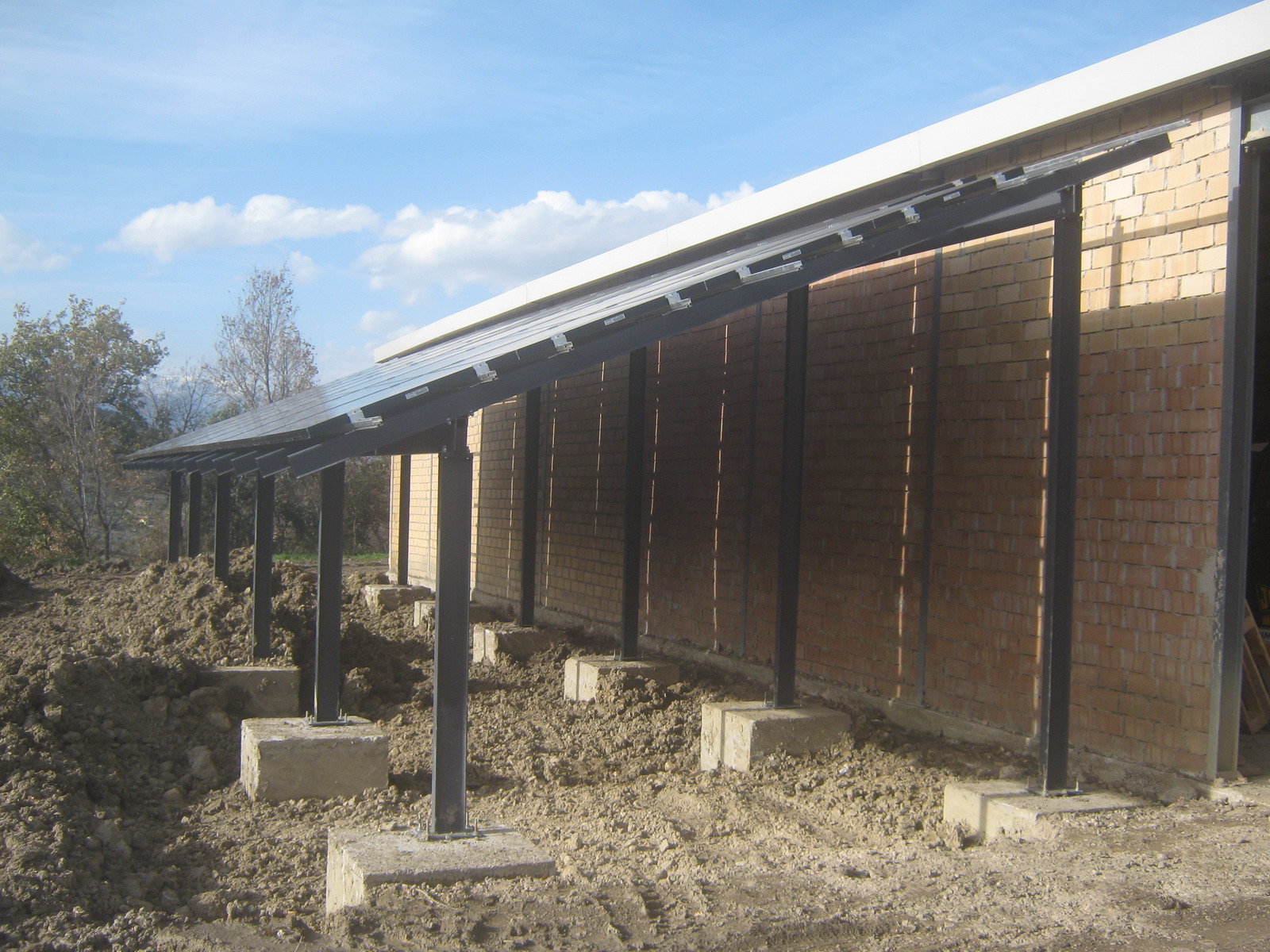 Impianto FV 10 Kwp - Camillo 2 (Pensilina)