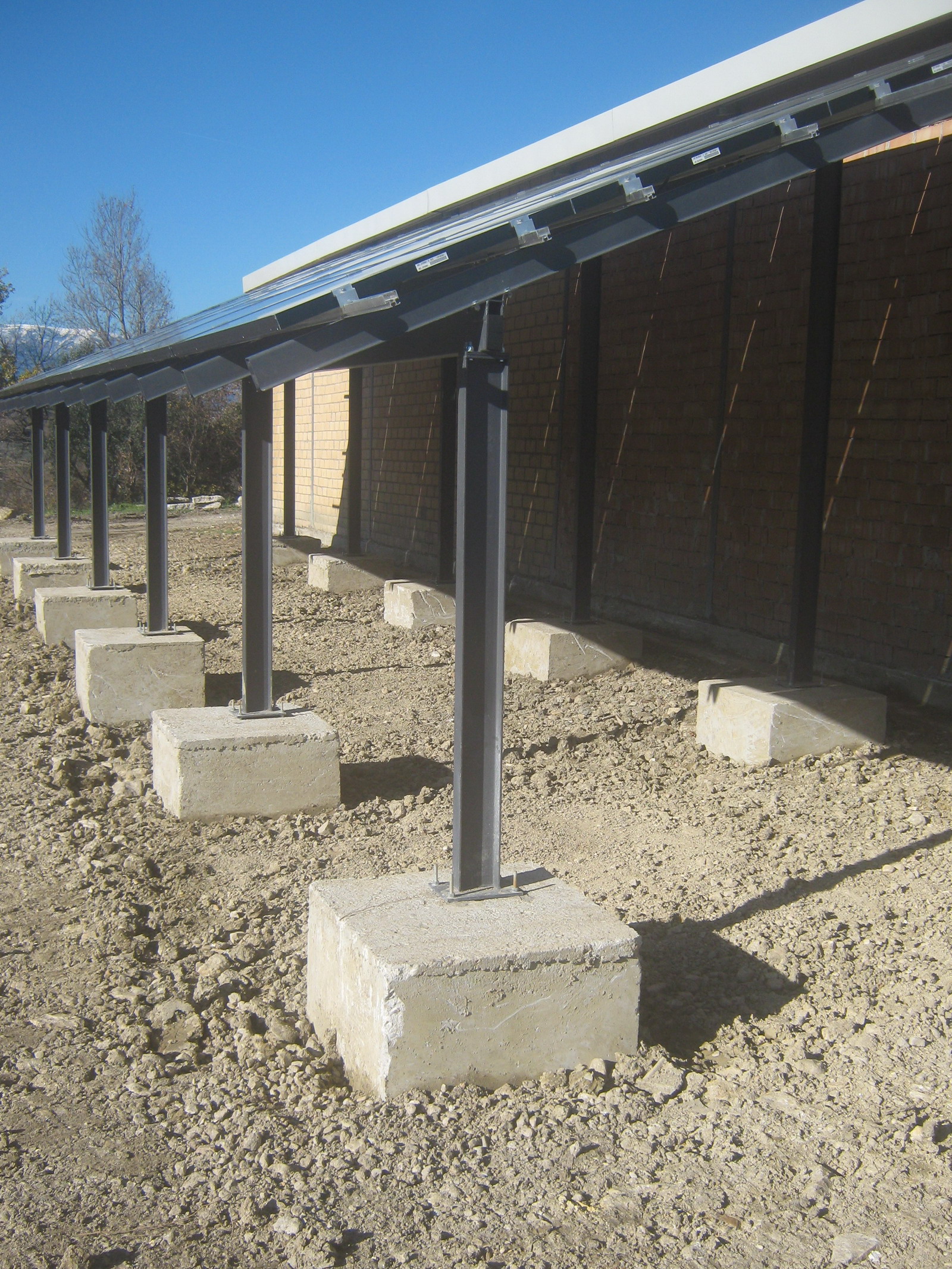 Impianto FV 10 Kwp - Camillo 2 (Pensilina)
