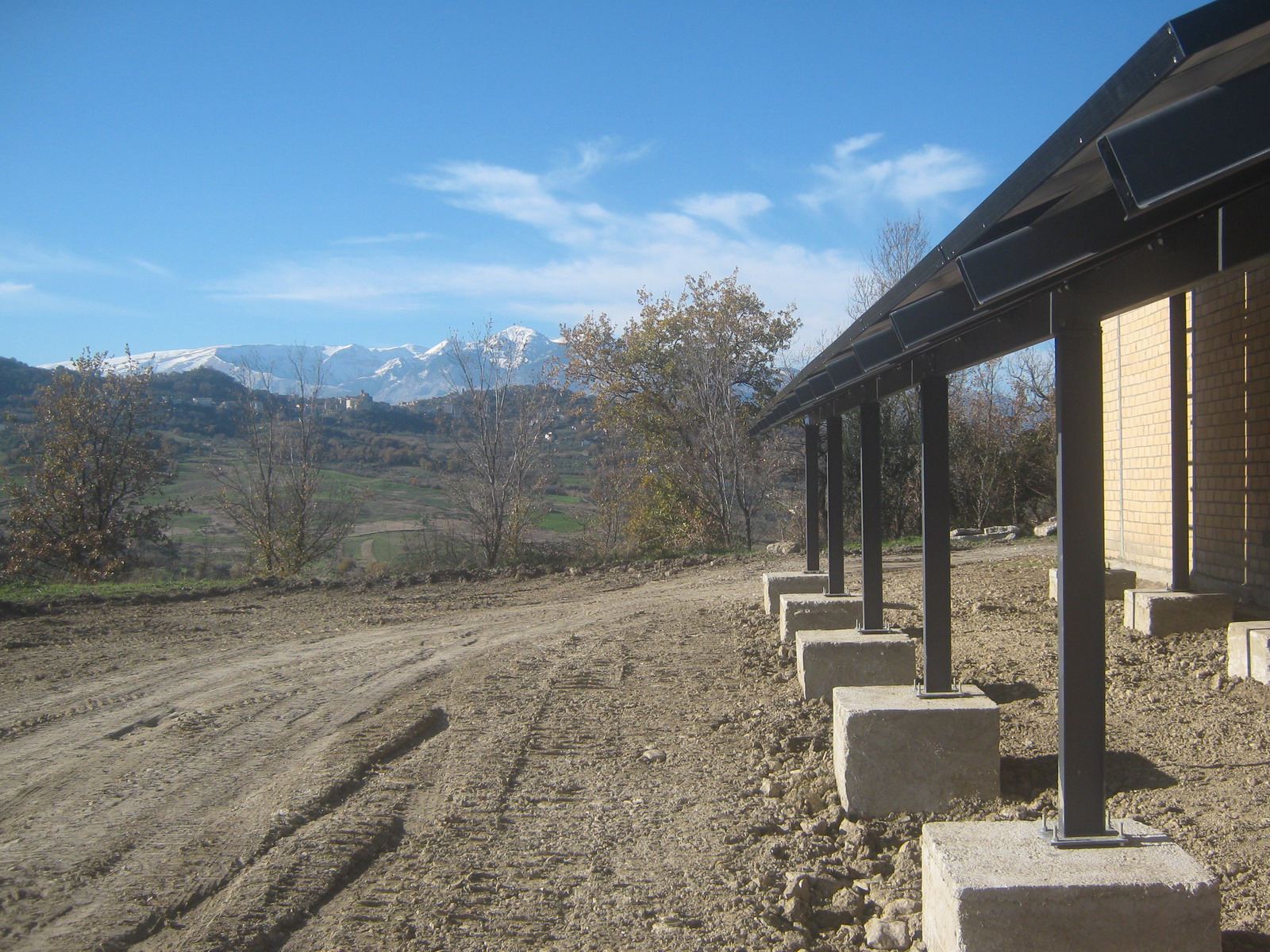 Impianto FV 10 Kwp - Camillo 2 (Pensilina)