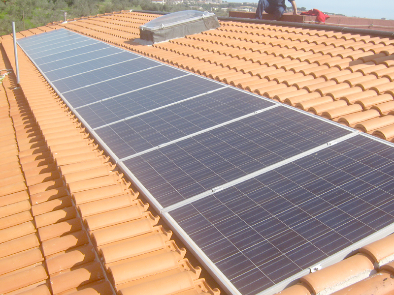Impianto fotovltaico 3,21 Kwp sufabbricato condominiale "Le Cicogne" - Palazzina Nord