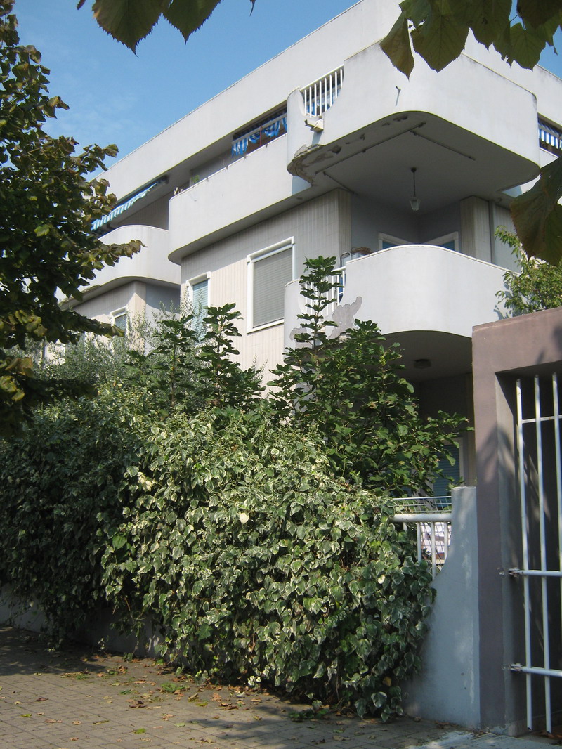 Perizia Palazzina Via Scarfoglio 37